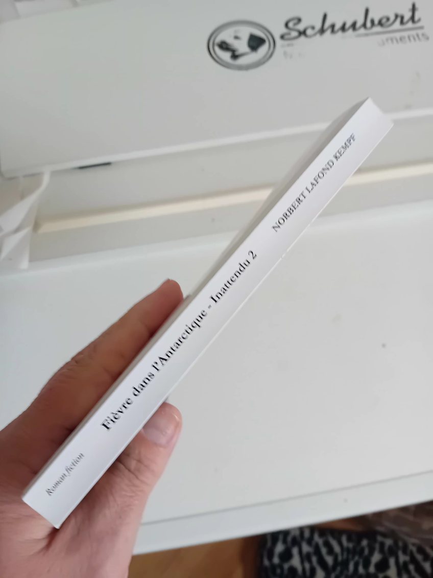 Inattendu – Fièvre dans l’Antarctique | Un thriller sous tension au cœur des glaces